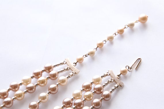 Vintage 1960's 3 Strand Faux Pearl/Crystal Neckla… - image 4