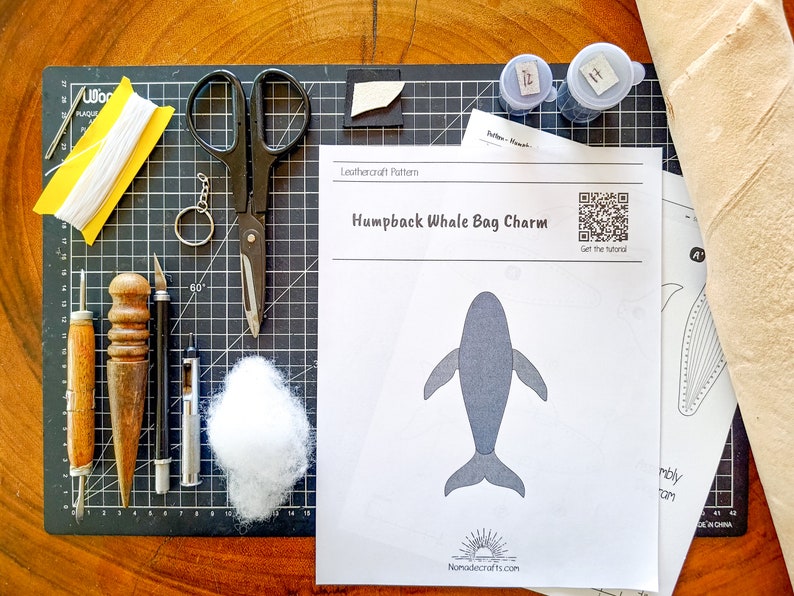 Pattern Print Humpback Whale Luggage Cover Protector main image 0