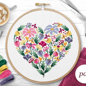 Bloemen hart kruissteek patroon, PDF direct downloaden, getelde kruissteek, borduurpatroon, PDF patroon