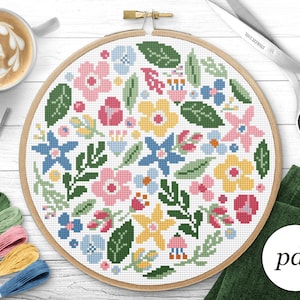 Floral Cross Stitch Pattern, Instant Download PDF, Counted Cross Stitch, Embroidery Pattern, PDF Pattern, Digital Cross Stitch Pattern