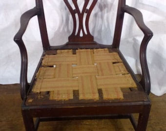 1770's Chippendale Stretcher Mohagany Arm Chair Original