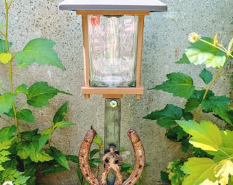 Rustic Handcrafted Recycled Metal Western Cowboy Horseshoe Solar Garden Light