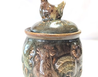 Farmhouse Country Ceramic Rooster/Chicken Green/Brown Jar w Lid