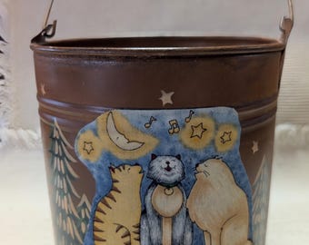Folk Art Tin Bucket with Singing Cats 5"x5"