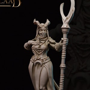 Female Tiefling Warlock Miniature | RPG Tiefling Minis | D&D Wizard | DND Sorcerer | RPG Tiefling | Tabletop Gaming Warlock