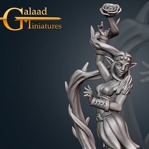 Female Firbolg Druid Miniature  | RPG Minis | D&D | DND | RPG | Tabletop Gaming |  From Galaad Miniatures