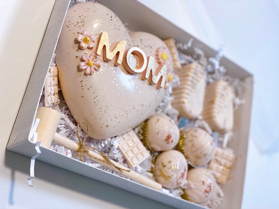 Personalized Mother's Day Candy Favors & Gifts