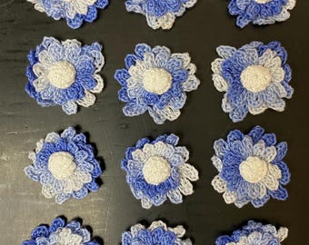 Adorno floral de crochet azul - Juego de 12 - Adornos para Junk Journal - Suministros para Junk Journal - Adornos florales