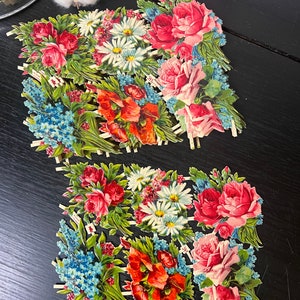 Antique Victorian Floral Die Cuts / Set of 2 / Junk Journal Supplies / Vintage ephemera