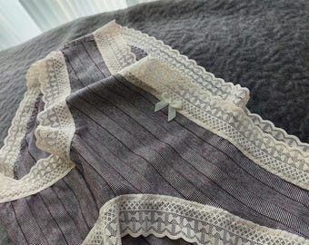 3metres, 33mm(1.26") wide almond colour Lace Elastic- Stretch Lace trim -For Headbands - Underwear - Wedding garter- Doll clothing EL5120