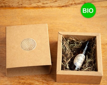 Organic beard oil in a gift box – fragrance of your choice