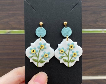 Forget-Me-Nots Polymer Clay Earrings | Forget Me Not | Blue and Yellow Dainty Flowers