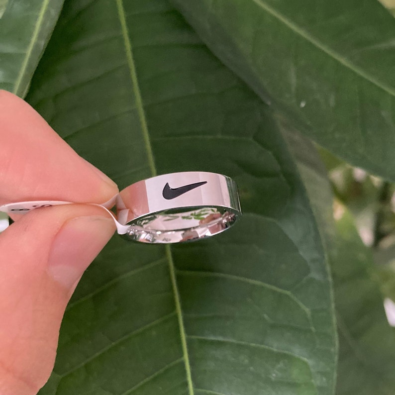 swoosh ring