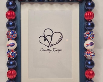Frame, Buffalo Bills inspired large bead vertical design on a 5x7 blue frame