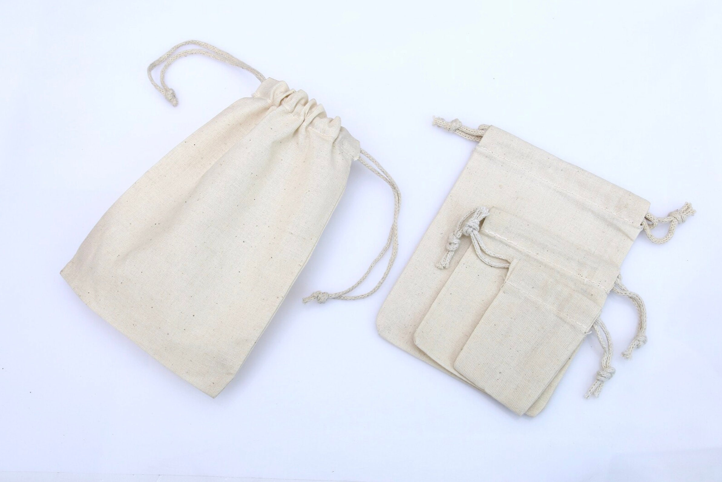 KUPOO 50PS Cotton Bags Cotton Muslin Bags Drawstring Muslin Bag for Wedding  Party Favor and DIY Craft (3.5X4.75 Inch)