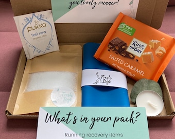 Runner Letterbox Gift Box: Resistance Band, Bath Salts, Chocolate for Running Recovery
