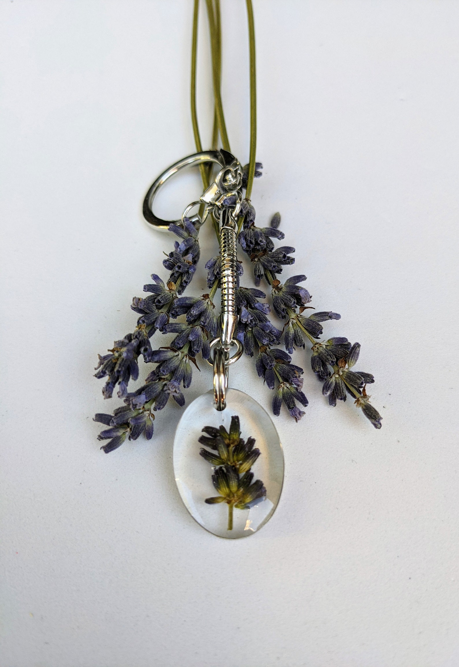 Oval Keychain Dried Lavender Flower Preserved in Epoxy Resin Etsy Ireland