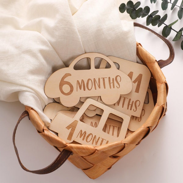 A Set Wooden Baby Car Growth Commemorative Card, Monthly Commemorative Book, Wooden Milestone Cards , Baby Monthly Milestone Cards