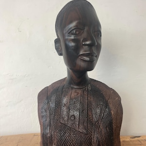 African Vintage Wooden Bust Sculpture, Living Room Folk Art , Home Ornaments, Interior Design, Beautiful Statue, Ebony Wood, Tribal Figure