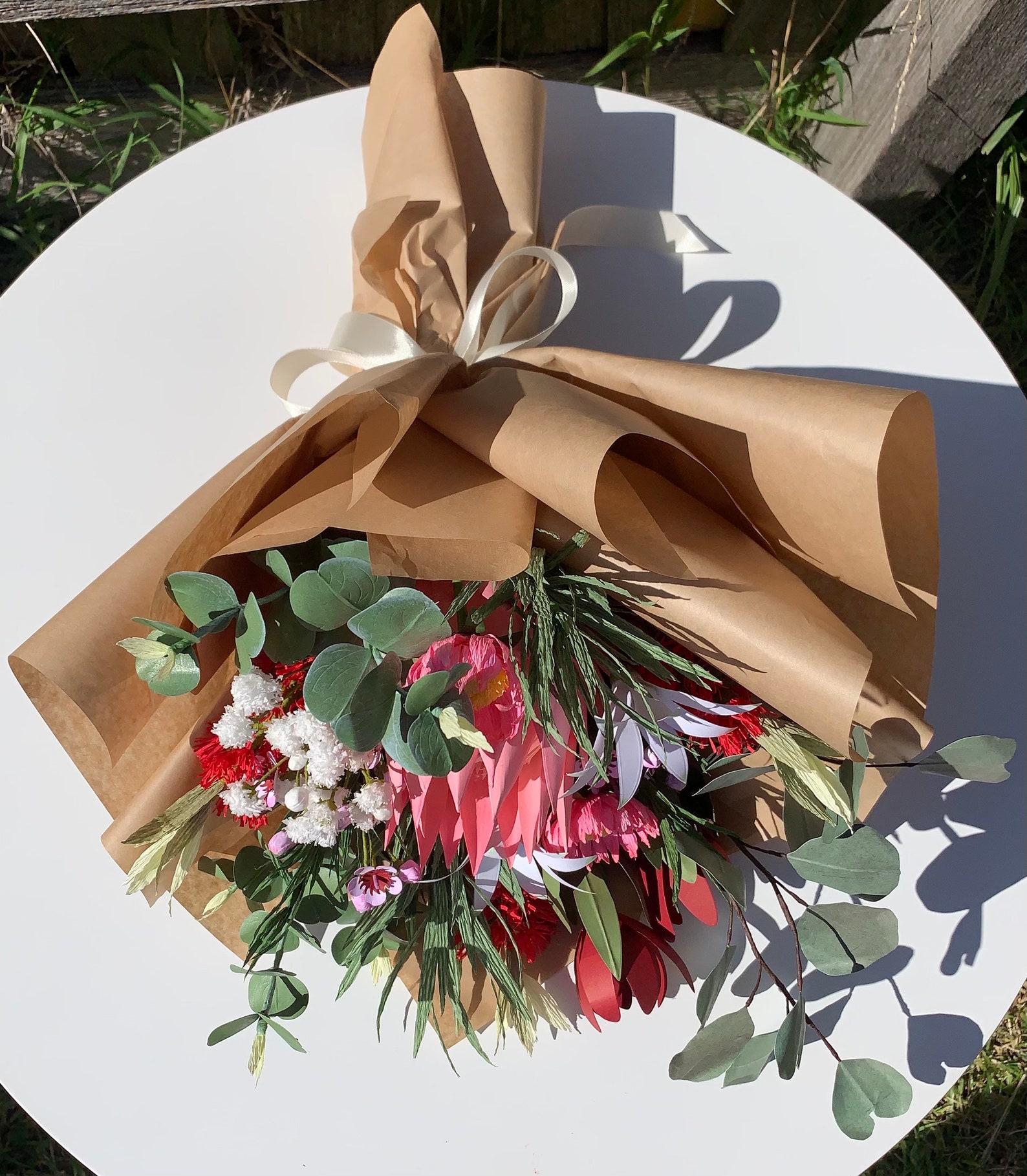 Native bouquet paper made king protea flannel paper daisy