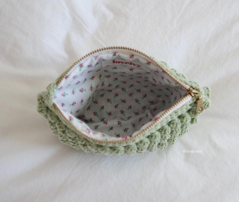 Love, Ivy Bobble Makeup Bag - Thumbnail 3