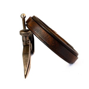 Pulsera de cuero, hecha a mano en Italia, pulsera de cuero para hombre, pulsera de cuero genuino