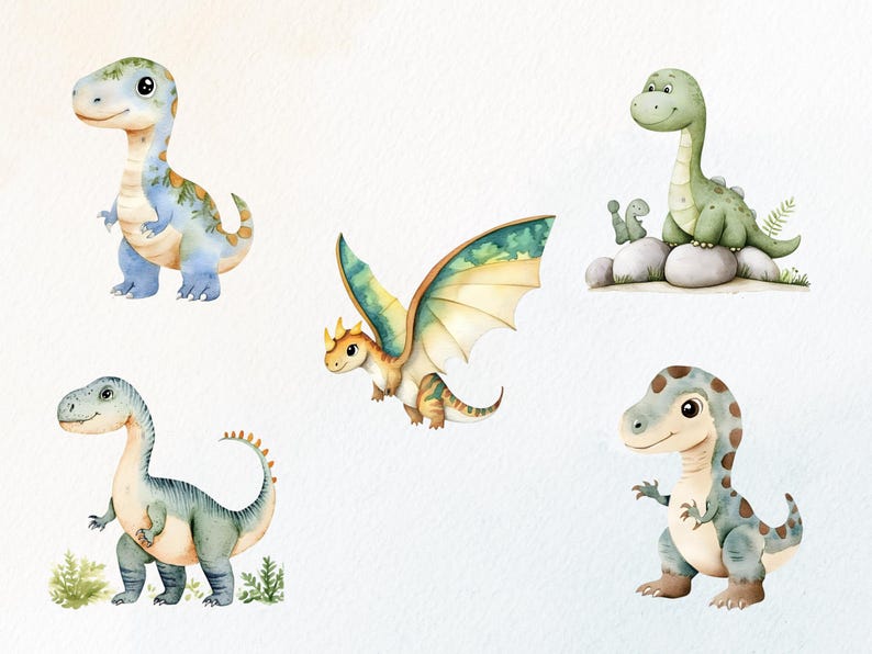 Op de afbeelding: Waterverfillustraties van vijf schattige dinosaurussen in verschillende poses. De dinosaurussen zijn in tinten blauw, groen en bruin, sommige met vleugels en decoratieve details. Het kunstwerk heeft een zachte, grillige uitstraling.