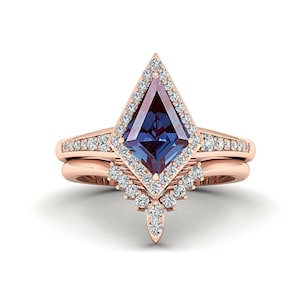 Alexandrite Engagement Ring Set, Unique Sterling Silver Kite Shaped Alexandrite Ring with Curved Wedding Band, Personalized Anniversary Gift