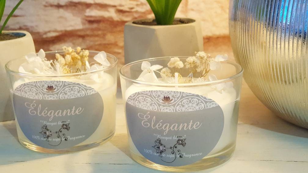 Bougie Elegante avec Deux Feuilles Pendentifs