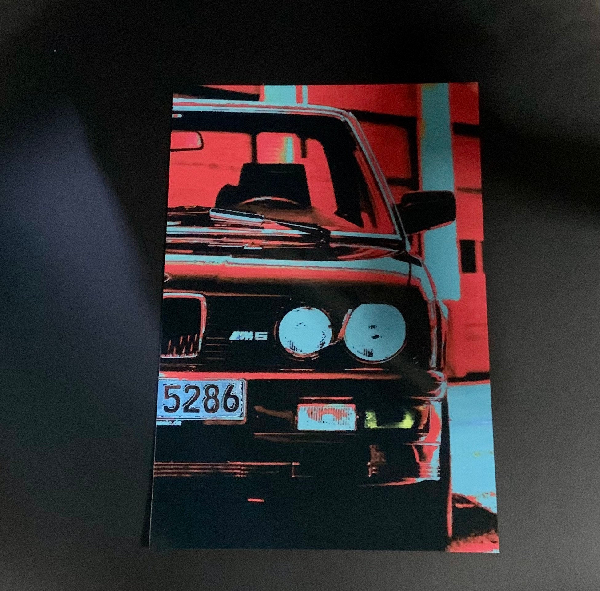 Plaque Murale en Aluminium de La Bmw M5 Dans Une Affiche Postérisée