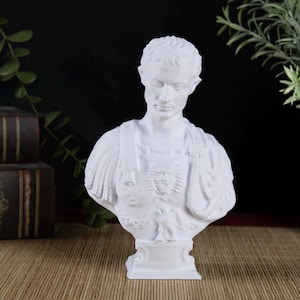 Julius Caesar Desktop Decoration Bust Sculpture