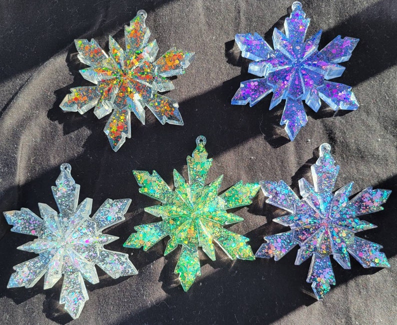 Resin sparkling color-shifting snowflake ornament image 1