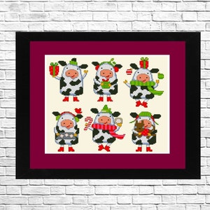 Kerstkoe, kerstmini-ornamentset #26, boomstikseldecor, borduurpatroon, naaldpuntkerstmis, moderne inrichting, set met 6 patronen.