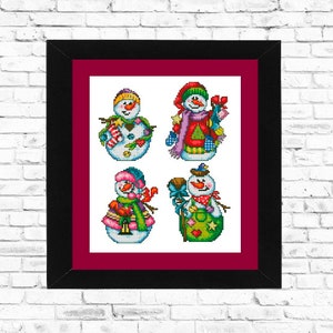 Kerst mini-ornamenten set #31, kerstberen kruissteek, boomstikseldecor, patroonnaaldpunt, modern decor, set met 4 patronen.