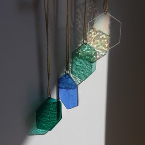 Glass honeycomb, garden decoration wind chime, hexagon, window decoration hanging summer, garden decoration garden decoration, sun catcher glass garden