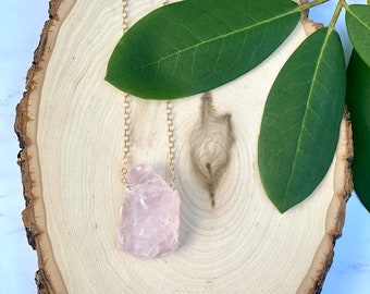 Raw Rose Quartz Necklace, Raw Crystal Necklace, Large Rose Quartz Gemstone Necklace