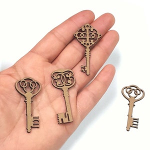 Troquel de llave antigua cortado con láser, recorte de llave antigua en aglomerado, forma de llave antigua troquelada dimensional, adorno de llave antigua con técnica mixta - juego de 3