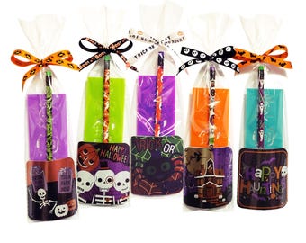 Non Candy Kids Halloween Treats, Classroom Party Favors, Teacher Halloween Gift for Students, No candy Halloween goodie bag- INCLUDES 1