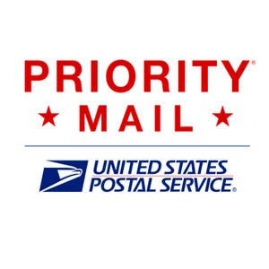 Könnte beinhalten: Die Worte "PRIORITY MAIL" in Rot, mit roten Sternen, über dem Logo des United States Postal Service. Das Logo zeigt einen blauen Adler und die Worte "UNITED STATES POSTAL SERVICE" in Blau.