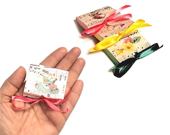 Music notes party favors, Musical notes mini notepads, Music notes gifts, Music notes stationery, Instrumental gift favors mini note pads