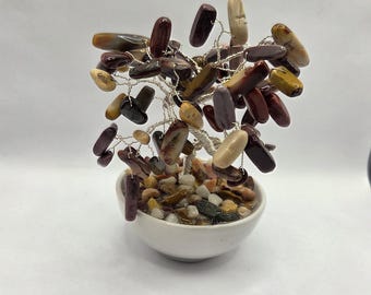 Albero di pietra preziosa Mookaite in filo metallico / Scultura di albero di cristallo fatta a mano / Bonsai in filo metallico