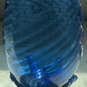 Vintage Cobalt Blue Vase Hand Blown Swirled Art Glass with Footed Fingers base