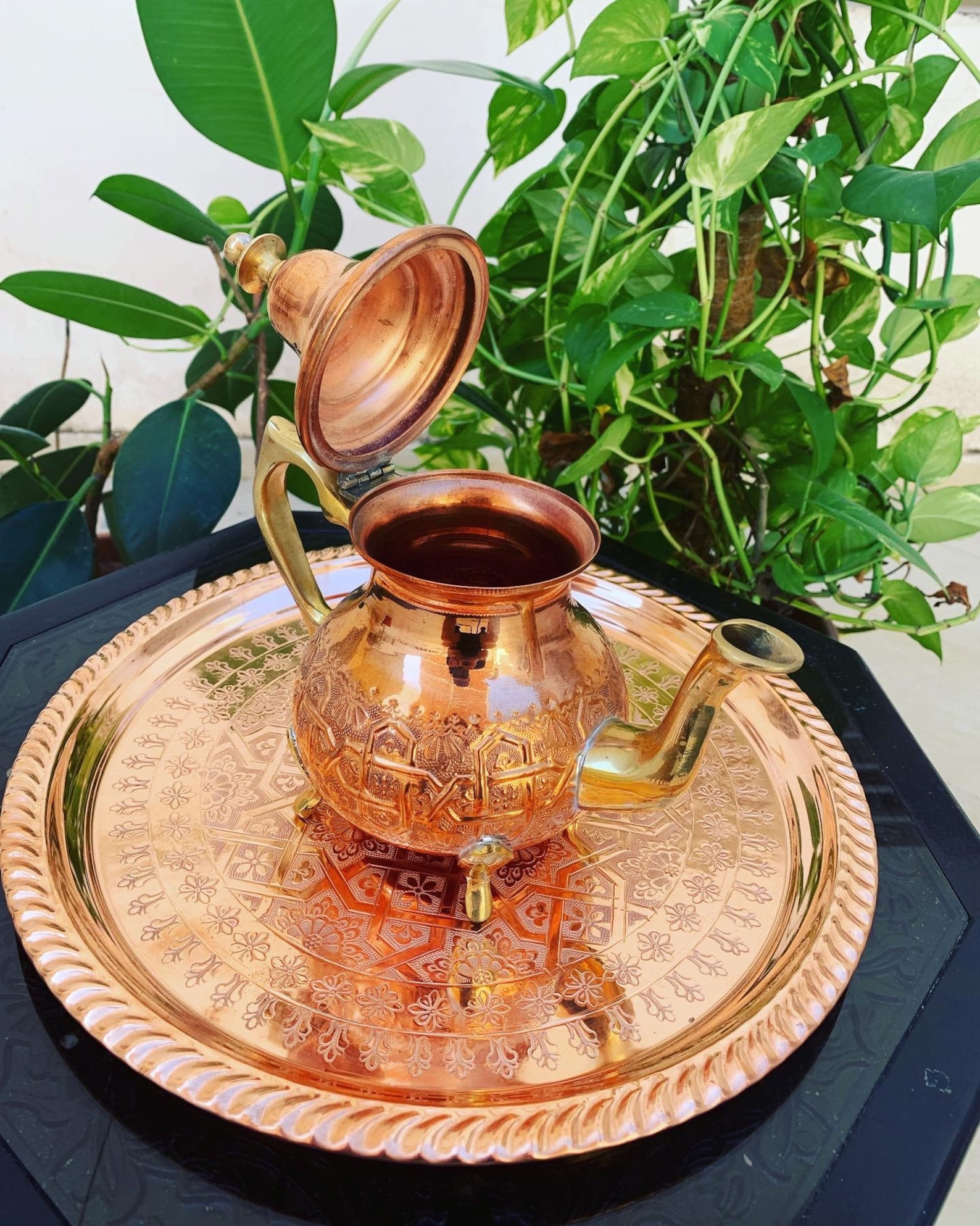 Handmade Copper Tea Tray – Traditional Moroccan Brass Service Tray — view 10