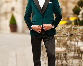 Men Custom Suit Classy GreenThree Piece Green Tuxedo Suit forWedding, Stylish Tuxedo Suit By TheSuitLoft crafted with high quality materials