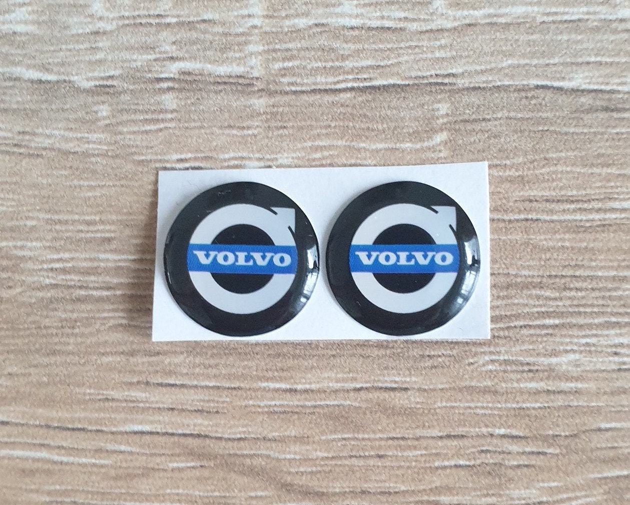 Auto-Logo-Emblem-Aufkleber für Volvo XC40 XC60 XC90 S60 S90 V90, Stilvolle  Vordere und Hintere Emblem Abzeichen Dekoration Auto Exterieur Dekoration  Modifizierte Zubehör,F : : Auto & Motorrad