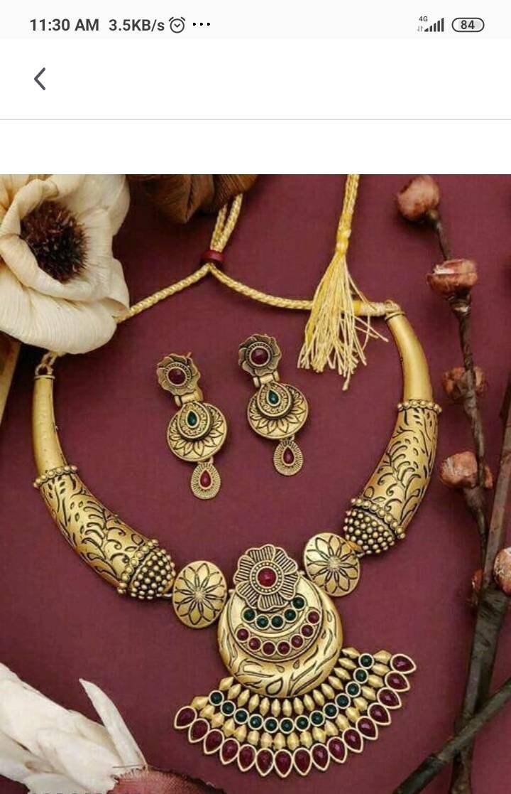 Antic jewellery collection deals