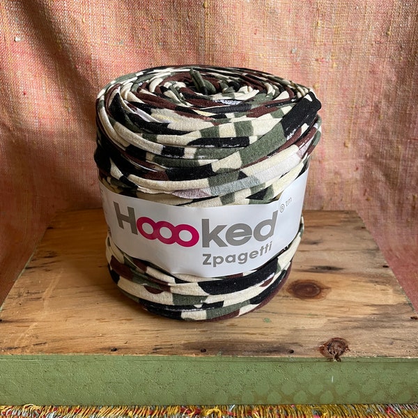 Hooked Zpagetti Yarn Camouflage Crochet Macrame Patterned Green Brown Black Cream 770g 120m 90/10 Rug Making Tissage Fiber Art