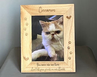 Personalised Pet Frame Memorial, Custom Wooden Photo Frame, Cat Memorial Gift, Dog Memorial Gift, Pet Loss Gift, Custom Engraved Photo Frame