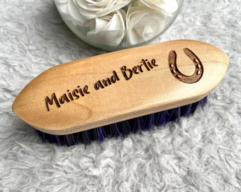 Personalised Horse Brush, Horse Gifts for Kids, Grooming Kit, Custom Horse Brush, Pony Gifts, Equestrian Gift, Horse Gift, Horse Tack