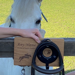 Personalised Bridle Hook Solid Oak, Choice of Design, Bridle Holder, Bridle Rack, Custom Horse Tack, Equestrian Gift, Horse Gift, Pony Gift image 2